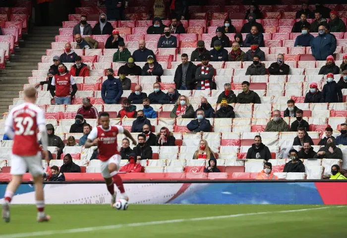 Framed Print : Sea of Passion: Arsenal Fans Unleash Roar at Emirates Stadium Framed Print : Sea of Passion: Arsenal Fans Unleash Roar at Emirates Stadium