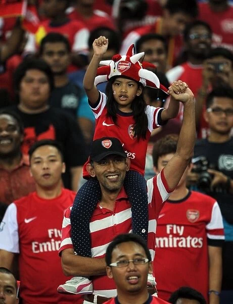 A Sea of Passionate Arsenal Fans in Kuala Lumpur (2012-13)