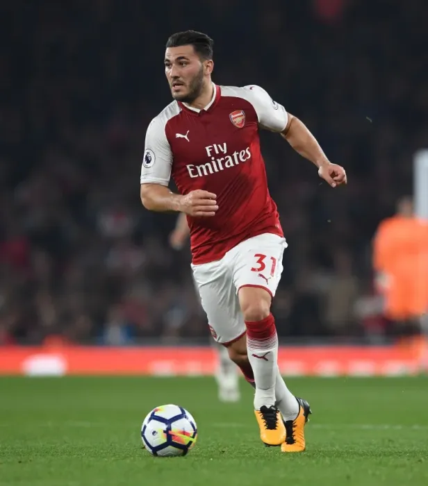 Framed Print : Sead Kolasinac in Action: Arsenal vs. West Bromwich Albion, Premier League 2017-18 Framed Print : Sead Kolasinac in Action: Arsenal vs. West Bromwich Albion, Premier League 2017-18