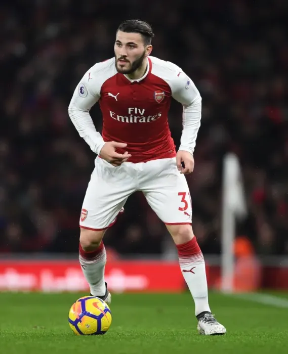 Framed Print : Sead Kolasinac in Action: Arsenal vs Everton, Premier League 2017-18