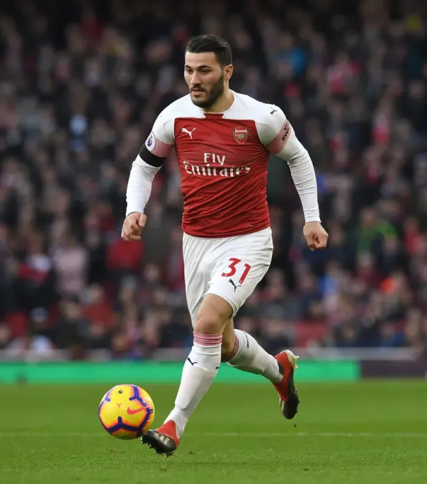 Framed Print : Sead Kolasinac in Action: Arsenal vs Fulham, Premier League 2018-19 Framed Print : Sead Kolasinac in Action: Arsenal vs Fulham, Premier League 2018-19