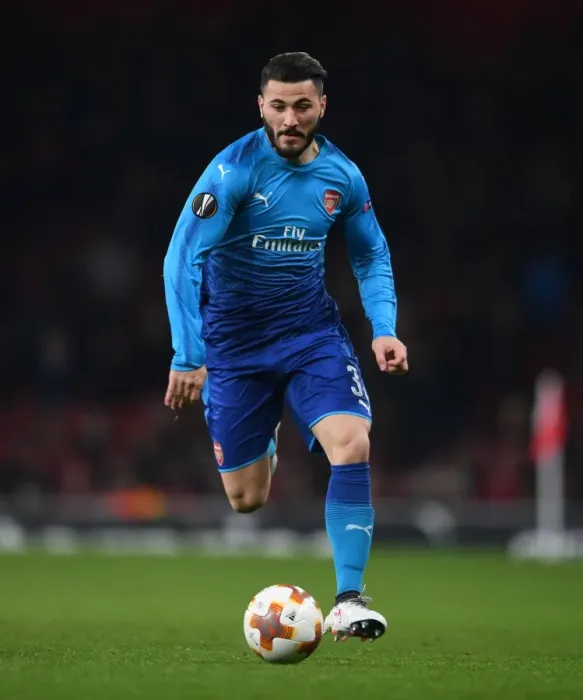 Framed Print : Sead Kolasinac in Action: Arsenal vs Östersunds FK, UEFA Europa League 2017-18