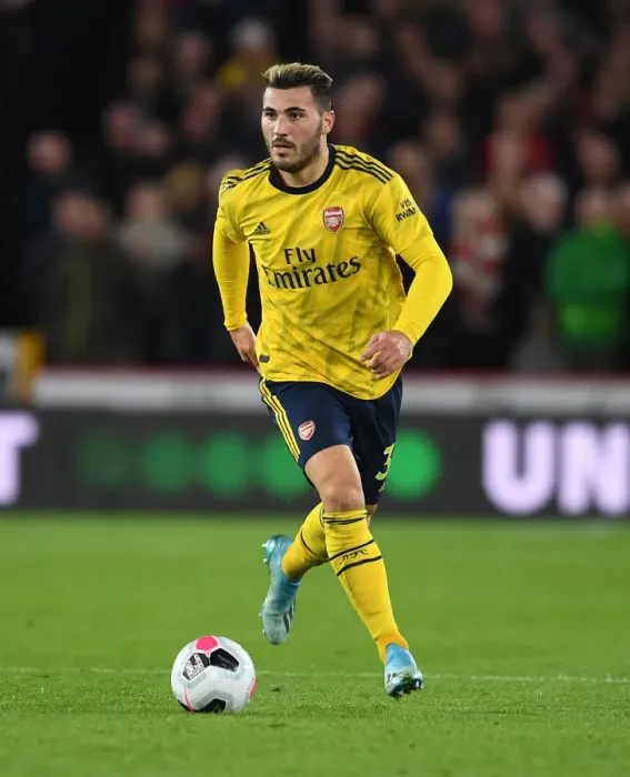 Framed Print : Sead Kolasinac in Action: Arsenal vs Sheffield United, Premier League 2019-20 Framed Print : Sead Kolasinac in Action: Arsenal vs Sheffield United, Premier League 2019-20