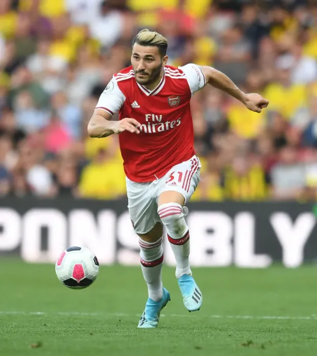 Framed Print : Sead Kolasinac in Action: Arsenal vs Watford (2019-20) Framed Print : Sead Kolasinac in Action: Arsenal vs Watford (2019-20)
