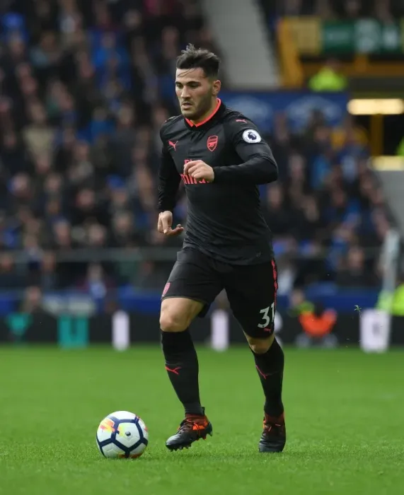 Framed Print : Sead Kolasinac: In Action Against Everton, Premier League 2017-18 Framed Print : Sead Kolasinac: In Action Against Everton, Premier League 2017-18