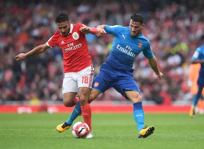 Framed Print : Sead Kolasinac (Arsenal) Salvio (Benfica). Arsenal 5: 2 SL Benfica. Emirates Cup Day One Framed Print : Sead Kolasinac (Arsenal) Salvio (Benfica). Arsenal 5: 2 SL Benfica. Emirates Cup Day One