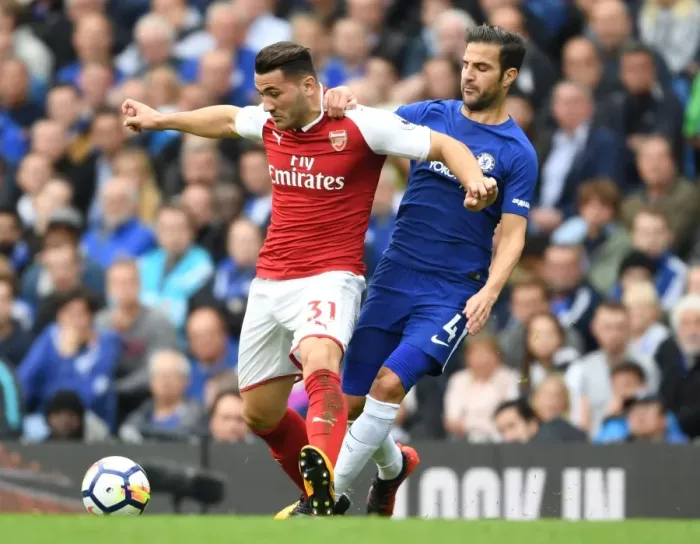 Framed Print : Sead Kolasinac vs. Cesc Fabregas: Battle at Stamford Bridge - Premier League 2017-18 Framed Print : Sead Kolasinac vs. Cesc Fabregas: Battle at Stamford Bridge - Premier League 2017-18