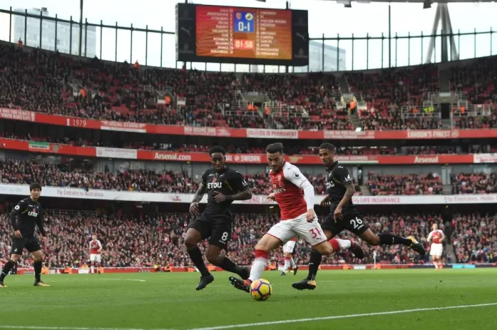 Framed Print : Sead Kolasinac vs. Leroy Fer and Kyle Naughton: Intense Battle at Arsenal v Swansea City (2017-18) Framed Print : Sead Kolasinac vs. Leroy Fer and Kyle Naughton: Intense Battle at Arsenal v Swansea City (2017-18)