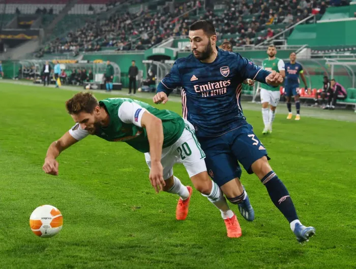 Framed Print : Sead Kolasinac vs. Maximilian Hofmann: Clash in the Europa League between Rapid Vienna and Arsenal FC