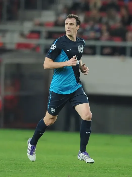 Framed Print : Sebastien Squillaci in Action: Olympiacos vs. Arsenal, UEFA Champions League 2011-12 Framed Print : Sebastien Squillaci in Action: Olympiacos vs. Arsenal, UEFA Champions League 2011-12