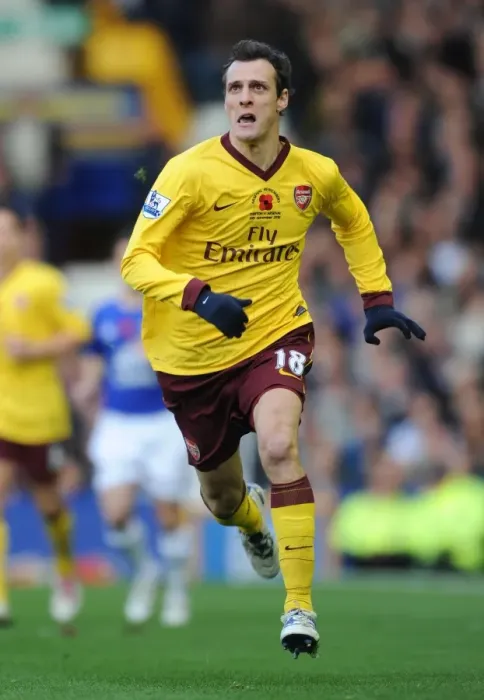 Framed Print : Sebastien Squillaci (Arsenal). Everton 1: 2 Arsenal, Barclays Premier League