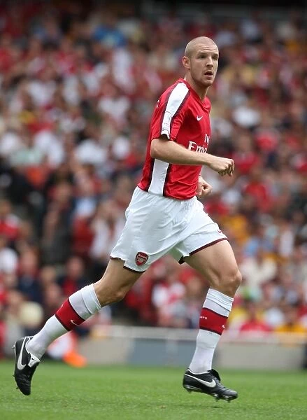Senderos Game-Winning Goal: Arsenal's 1-0 Victory Over Real Madrid at Emirates Cup, 2008