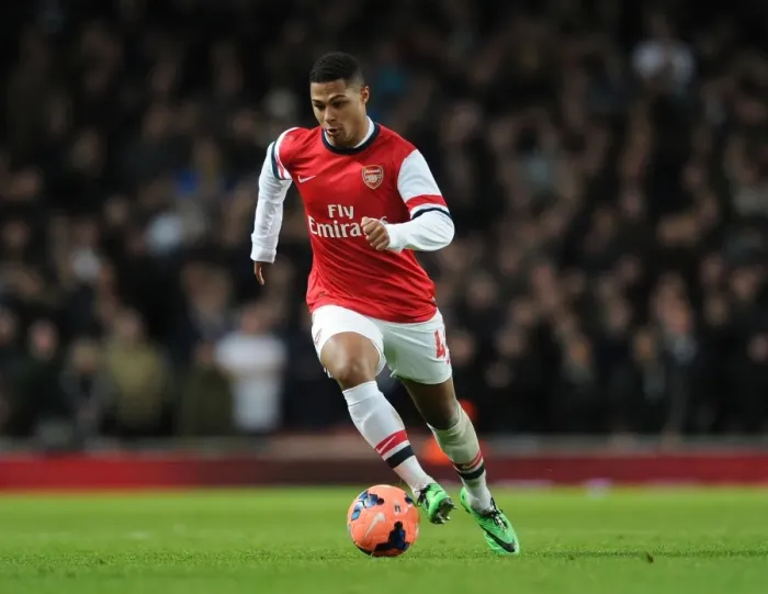 Framed Print : Serge Gnabry in Action: Arsenal vs. Tottenham FA Cup Clash, 2014