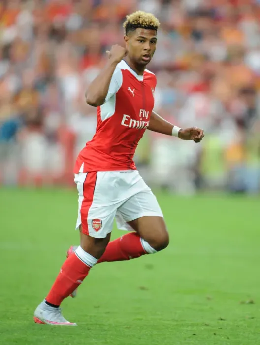 Framed Print : Serge Gnabry in Action: Arsenal's Pre-Season Battle at Lens, 2016 Framed Print : Serge Gnabry in Action: Arsenal's Pre-Season Battle at Lens, 2016