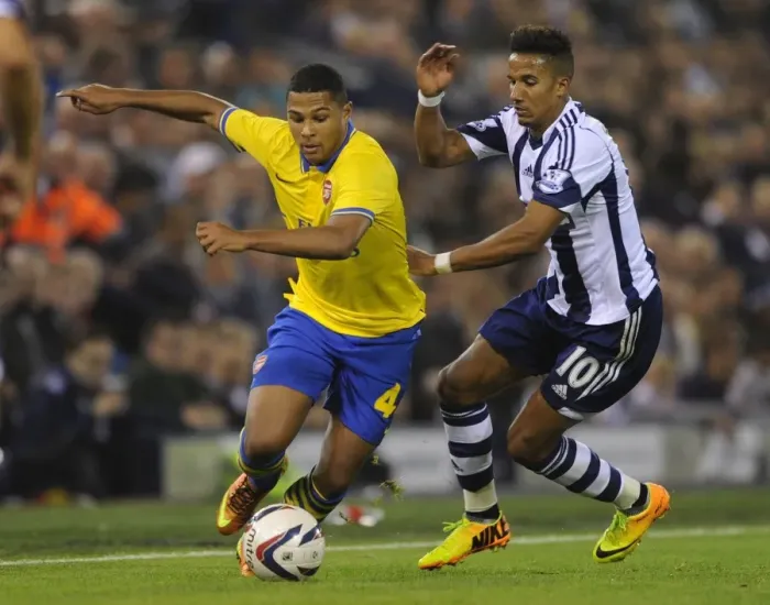 Framed Print : Serge Gnabry (Arsenal) Scott Sinclair (WBA). West Bromwich Albion 1: 1 Arsenal. 3 Framed Print : Serge Gnabry (Arsenal) Scott Sinclair (WBA). West Bromwich Albion 1: 1 Arsenal. 3
