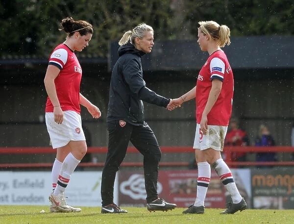 Shelley Kerr and Gilly Flaherty: A Moment of Sportsmanship in the Arsenal Ladies FC vs. VfL Wolfsburg UEFA Women's Champions League Semi-Final