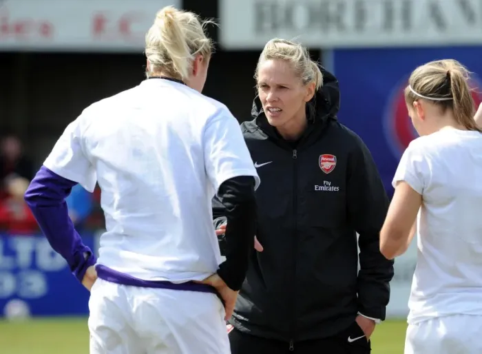 Framed Print : Shelley Kerr Guides Arsenal Ladies in UEFA Women's Champions League Semi-Final Battle against VfL Wolfsburg
