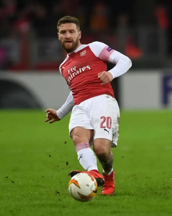 Framed Print : Shkodran Mustafi in Action: Arsenal's Europa League Battle against BATE Borisov