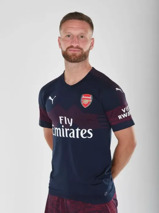 Framed Print : Shkodran Mustafi at Arsenal 2018 / 19 First Team Photo Call