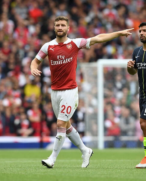 Shkodran Mustafi Focuses Against Manchester City - Arsenal FC 2018-19 Premier League