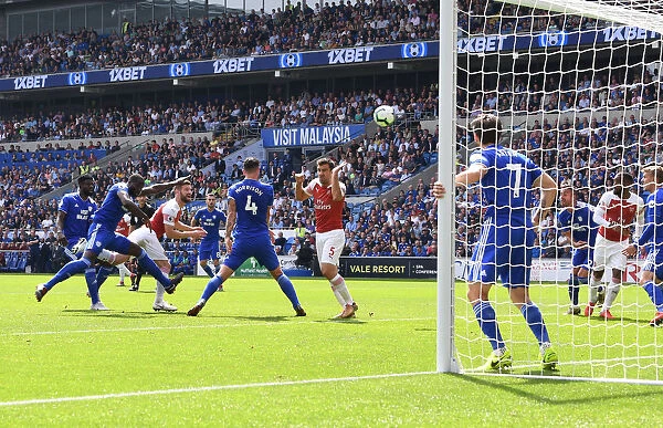 Shkodran Mustafi Scores First Arsenal Goal of the Season: Cardiff City vs Arsenal, Premier League 2018-19