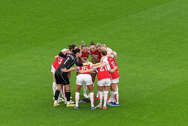 Showdown at Emirates: Arsenal Women vs. Chelsea Women in the Barclays Super League