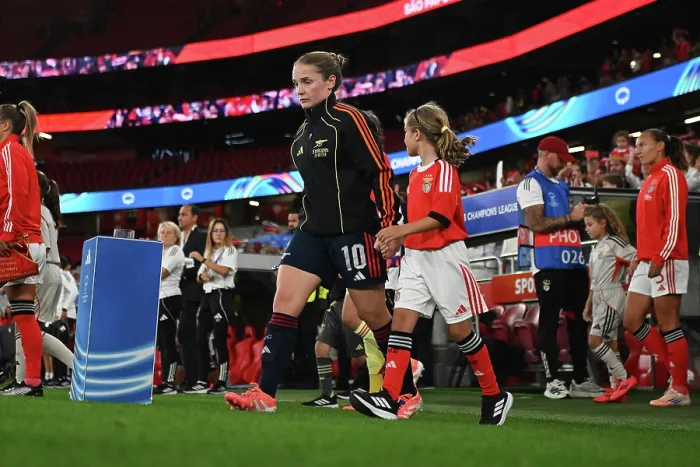 Framed Print : SL Benfica v Arsenal FC - UEFA Women's Champions League 2025 / 26 League Phase MD2 SL Benfica v Arsenal FC - UEFA Women's Champions League 2025 / 26 League Phase MD2
