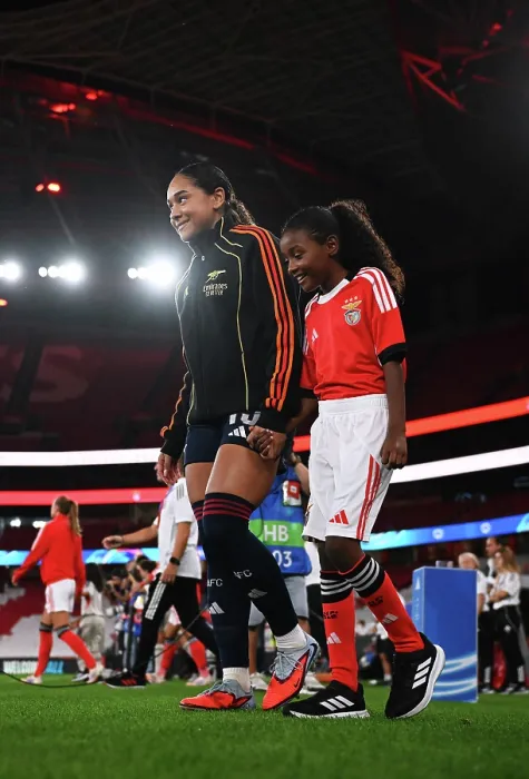 Framed Print : SL Benfica v Arsenal FC - UEFA Women's Champions League 2025 / 26 League Phase MD2 SL Benfica v Arsenal FC - UEFA Women's Champions League 2025 / 26 League Phase MD2