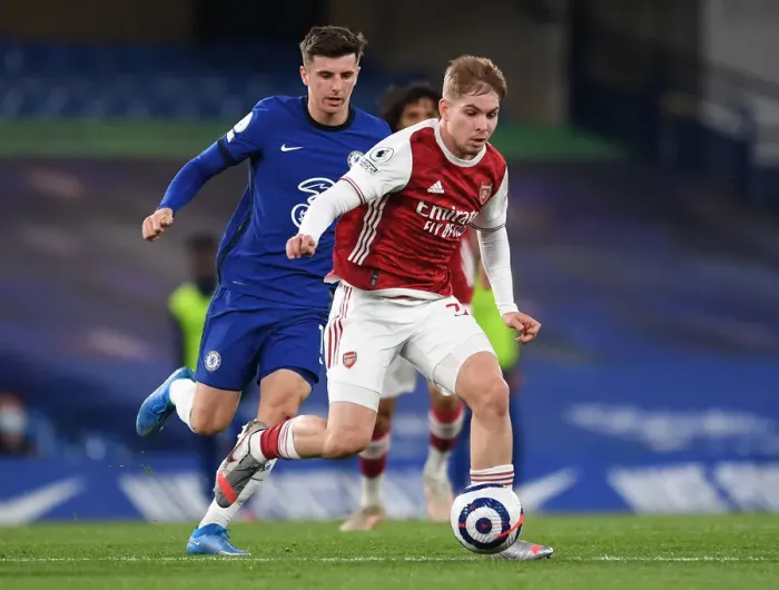 Framed Print : Smith Rowe vs. Mount: A Premier League Showdown at Stamford Bridge - Arsenal vs. Chelsea, 2020-21