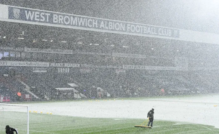 Framed Print : Snowy Showdown: Arsenal vs. West Bromwich Albion, Premier League 2020-21
