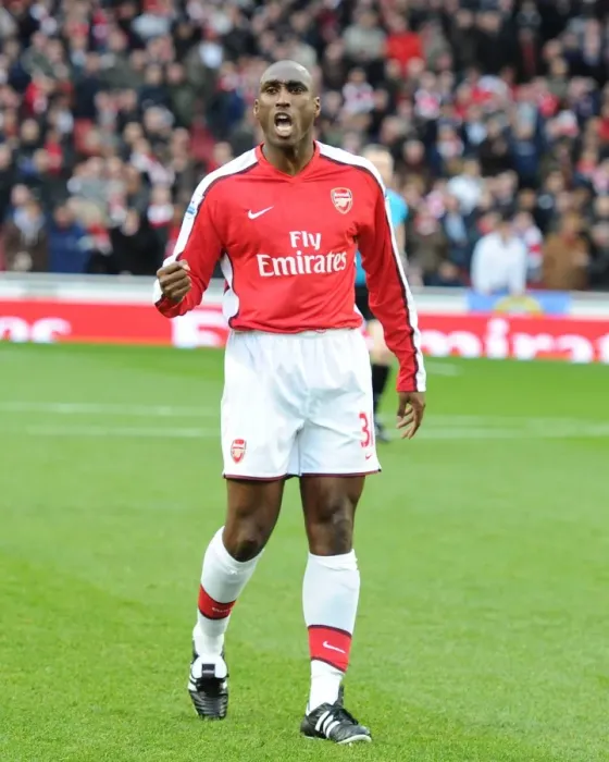 Framed Print : Sol Campbell (Arsenal). Arsenal 2: 0 West Ham United, Barclays Premeir League Framed Print : Sol Campbell (Arsenal). Arsenal 2: 0 West Ham United, Barclays Premeir League