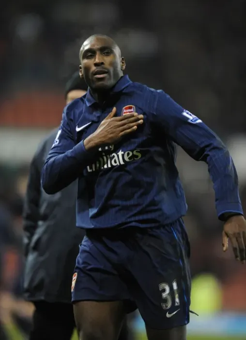 Framed Print : Sol Campbell's Leadership: Arsenal's Triumph over Stoke City (3-1) - Barclays Premier League, 2009-10