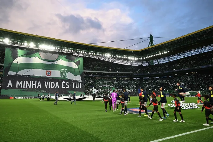 Framed Print : Sporting Clube de Portugal v Arsenal FC - UEFA Champions League 2025 / 26 Quarter-Final First Leg