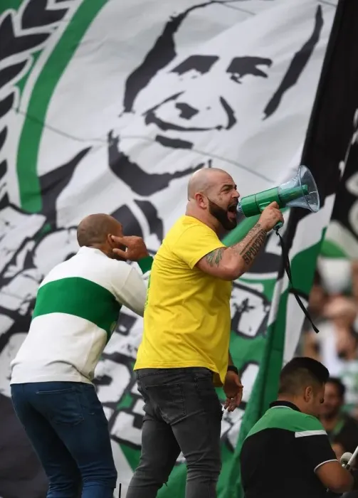 Framed Print : Sporting Lisbon Fan's Passion: Europa League Clash Against Arsenal