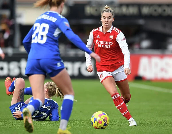 Steph Catley in Action: Arsenal Women Take on Everton Women in FA Women's Super League, December 2022