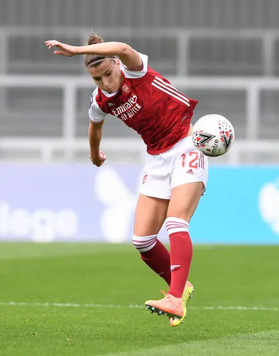 Framed Print : Steph Catley in Action: Arsenal Women vs Reading Women, FA WSL Match Framed Print : Steph Catley in Action: Arsenal Women vs Reading Women, FA WSL Match