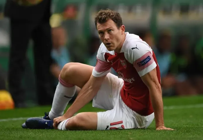 Framed Print : Stephan Lichtsteiner in Action: Arsenal vs. Sporting Lisbon, Europa League 2018-19