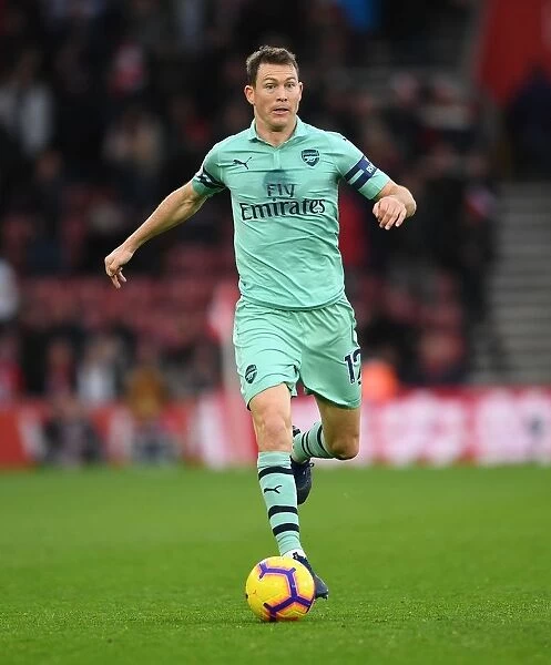 Stephan Lichtsteiner in Action: Arsenal vs. Southampton, Premier League 2018-19
