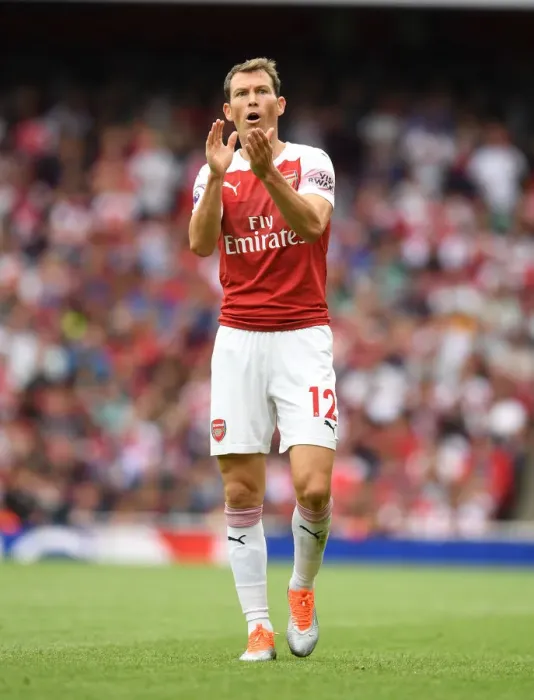 Framed Print : Stephan Lichtsteiner in Action: Arsenal vs Manchester City (2018-19)
