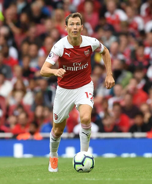Stephan Lichtsteiner: In Action Against Manchester City (2018-19)