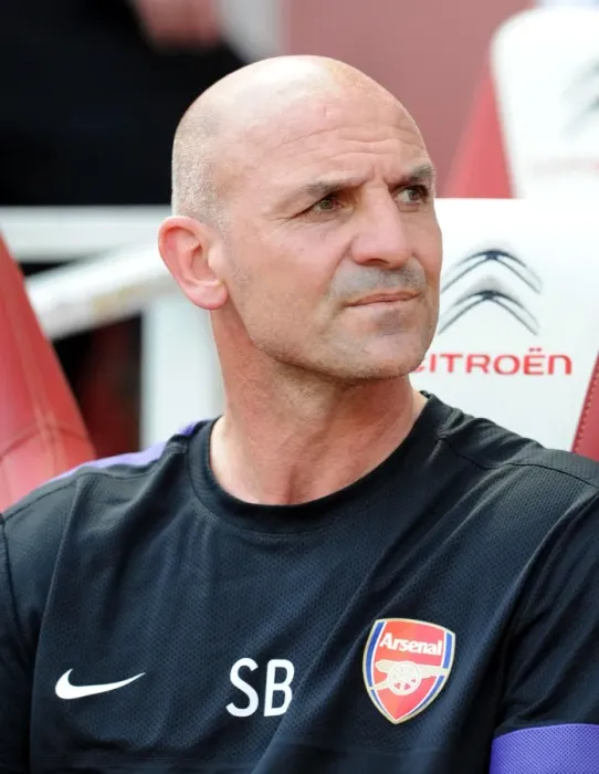 Framed Print : Steve Bould: Arsenal Assistant Manager at Emirates Stadium vs Sunderland (2012-13)