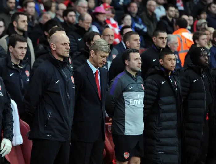 Framed Print : Steve Bould (Assistant Manager) and Arsene Wenger the Manager of Arsenal observe a minutes silence Framed Print : Steve Bould (Assistant Manager) and Arsene Wenger the Manager of Arsenal observe a minutes silence
