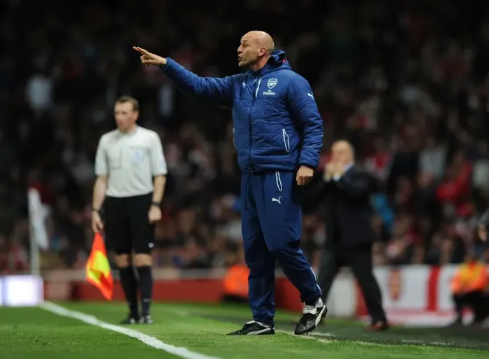 Framed Print : Steve Bould Leads Arsenal in Premier League Battle against Sunderland (2014-15)