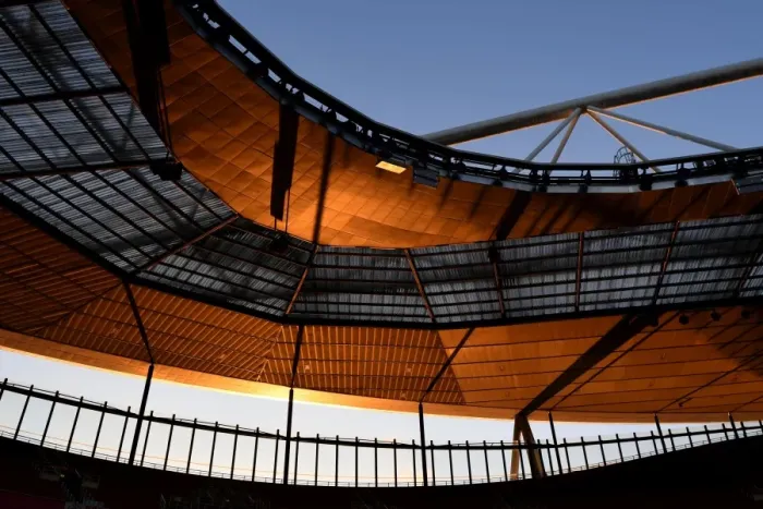 Framed Print : Sunset over Emirates Stadium: Arsenal vs Östersunds FK, UEFA Europa League