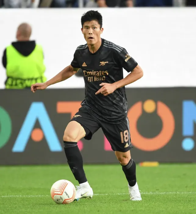 Framed Print : Takehiro Tomiyasu in Action: Arsenal vs. FC Zurich, Europa League 2022-23