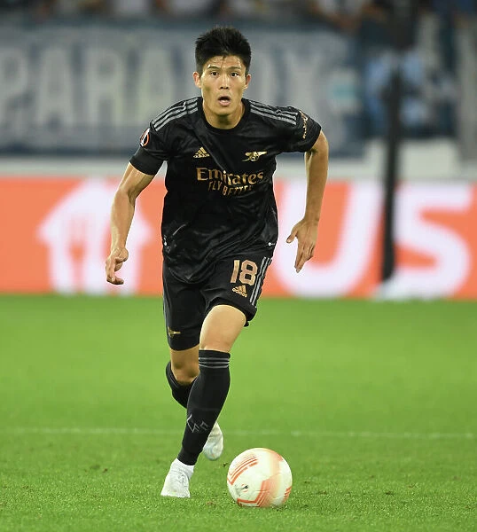 Takehiro Tomiyasu in Action: Arsenal's Japanese Defender Shines in Europa League Clash against FC Zurich