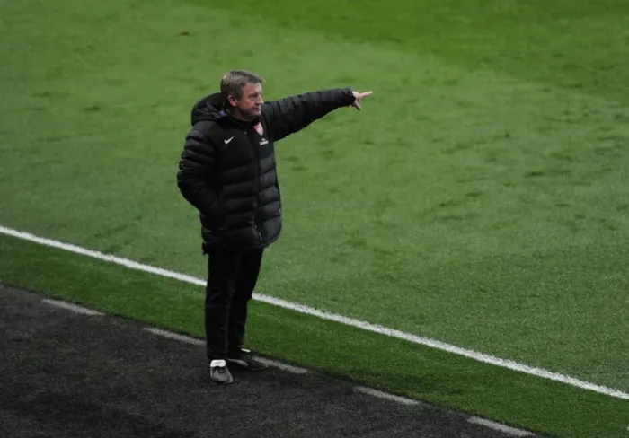 Framed Print : Terry Burton Coaches Arsenal U19 Against CSKA U19 in NextGen Series Quarterfinal Framed Print : Terry Burton Coaches Arsenal U19 Against CSKA U19 in NextGen Series Quarterfinal