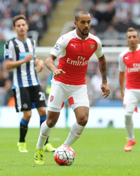 Framed Print : Theo Walcott in Action: Arsenal vs. Newcastle United, Premier League 2015-16