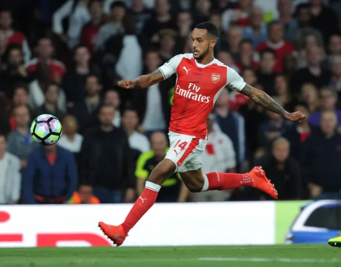 Framed Print : Theo Walcott in Action: Arsenal vs. Chelsea, Premier League 2016-17 Framed Print : Theo Walcott in Action: Arsenal vs. Chelsea, Premier League 2016-17