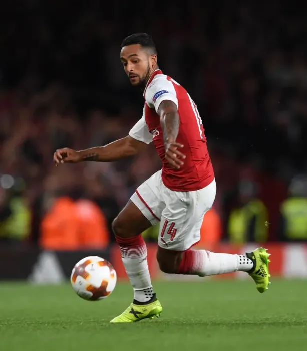 Framed Print : Theo Walcott in Action: Arsenal vs. 1. FC Koeln, Europa League 2017-18 Framed Print : Theo Walcott in Action: Arsenal vs. 1. FC Koeln, Europa League 2017-18